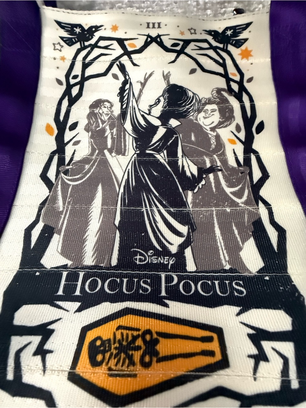 2023 Disney Parks Harveys Halloween Hocus Pocus Sanderson Poster Tote Purse - Picture 2 of 11
